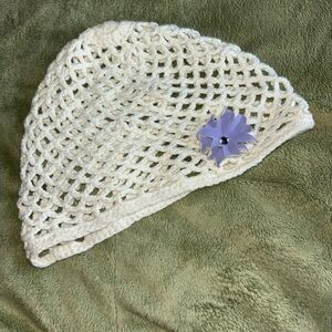 Gymboree COWGIRLS AT HEART White Crochet Beanie Hat Purple Flower Girls 5-7